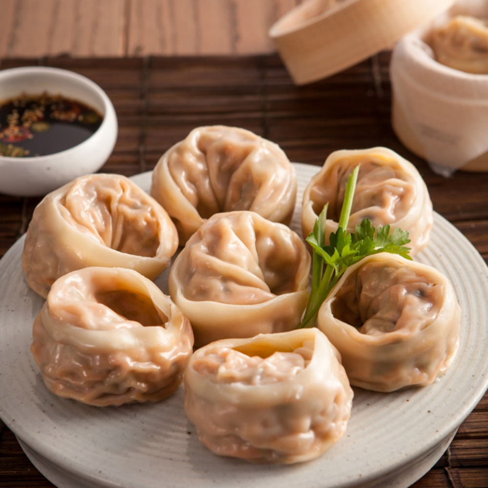 CNN "Korean Kimchi Dumplings Are the Best Dumplings in the World"