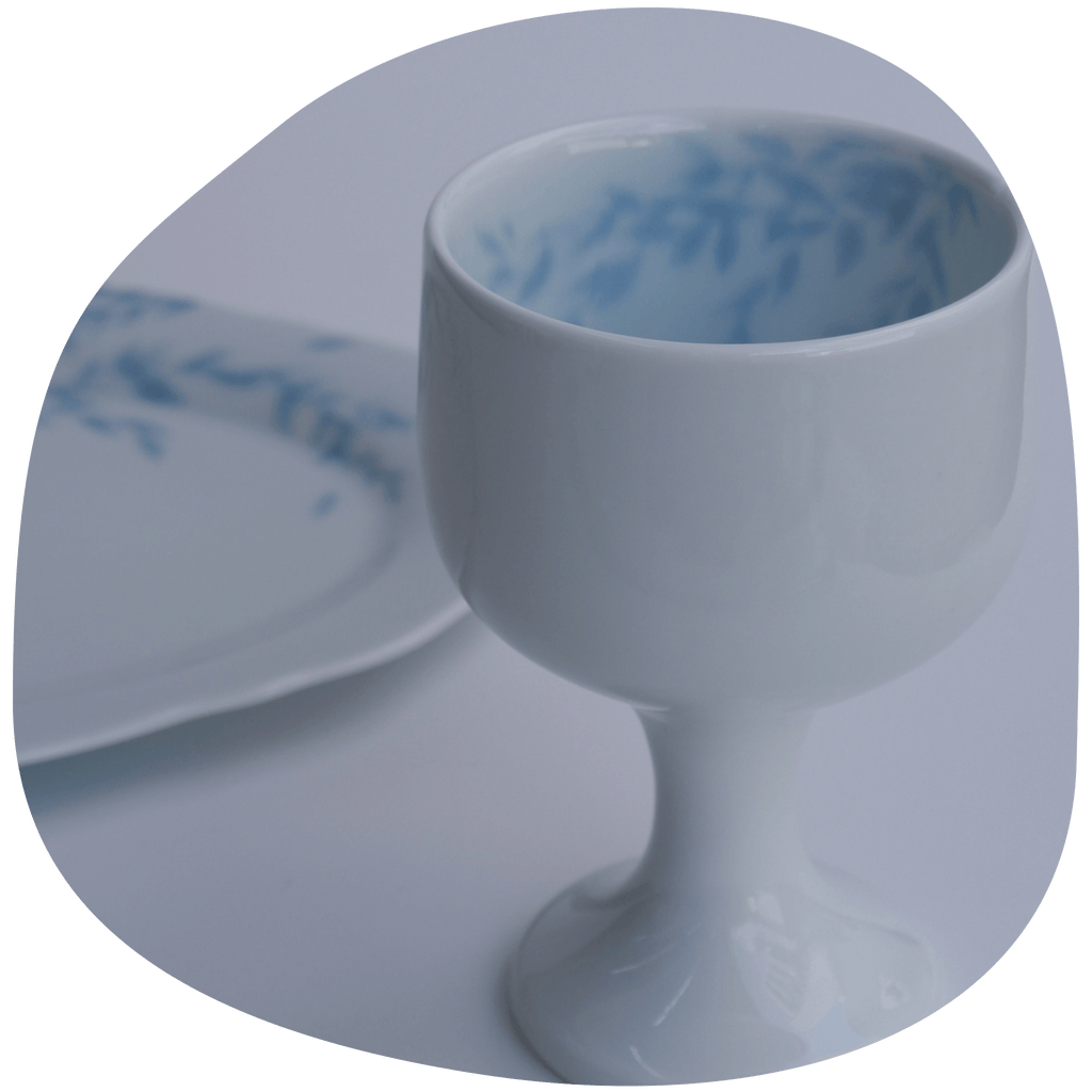 Weeping willow cup | Kitchen | Experience the peaceful moments of a gentle breeze and natural sounds with our Weeping Willow Cup by Blueming Shadow. Embrace everyday tranquility.