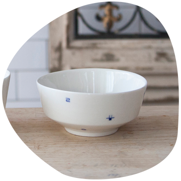 Hangeul Patterned Soup Bowl | | Uncategorized | Sorosi