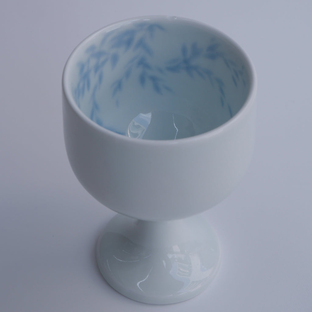 Weeping willow cup | Kitchen | Experience the peaceful moments of a gentle breeze and natural sounds with our Weeping Willow Cup by Blueming Shadow. Embrace everyday tranquility.