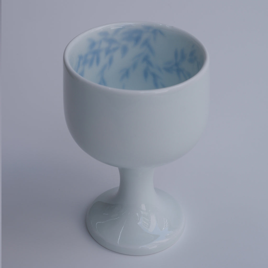 Weeping willow cup | Kitchen | Experience the peaceful moments of a gentle breeze and natural sounds with our Weeping Willow Cup by Blueming Shadow. Embrace everyday tranquility.