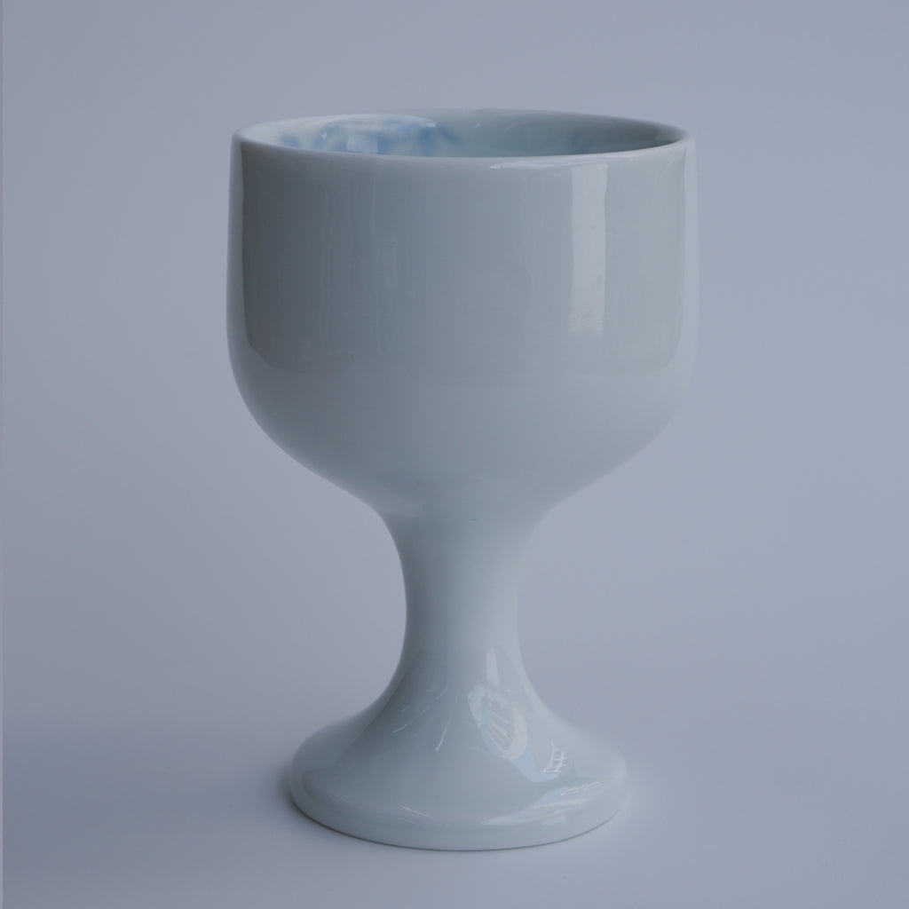 Weeping willow cup | Kitchen | Experience the peaceful moments of a gentle breeze and natural sounds with our Weeping Willow Cup by Blueming Shadow. Embrace everyday tranquility.