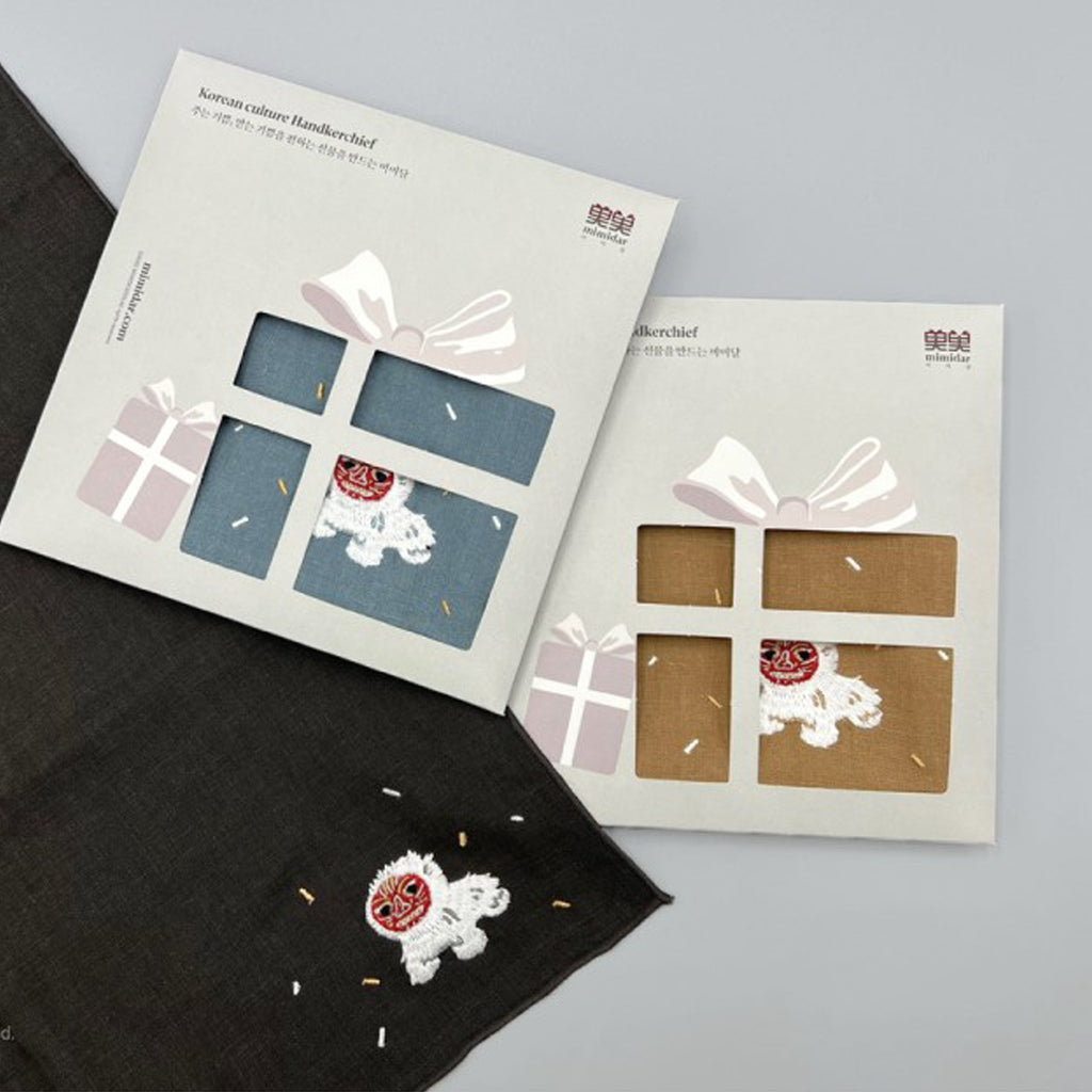 Lion Mask Dance Embroidery Handkerchief | T_E,T_F | Uncategorized | MIMIDAR