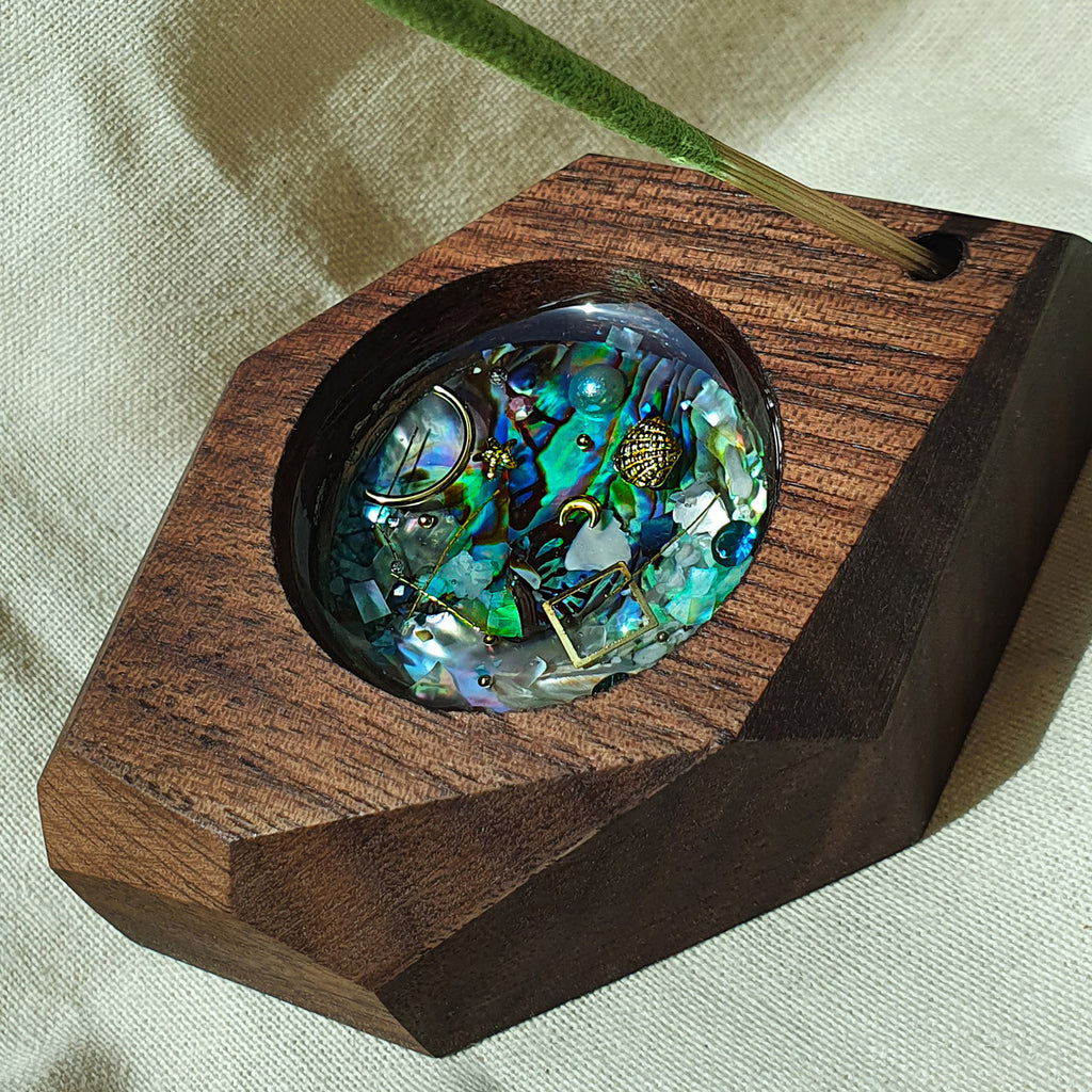 Jagae Wooden Incense Holder_Sea Bearing | T_H | Uncategorized | lemowoo