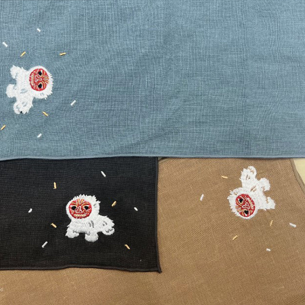 Lion Mask Dance Embroidery Handkerchief | T_E,T_F | Uncategorized | MIMIDAR